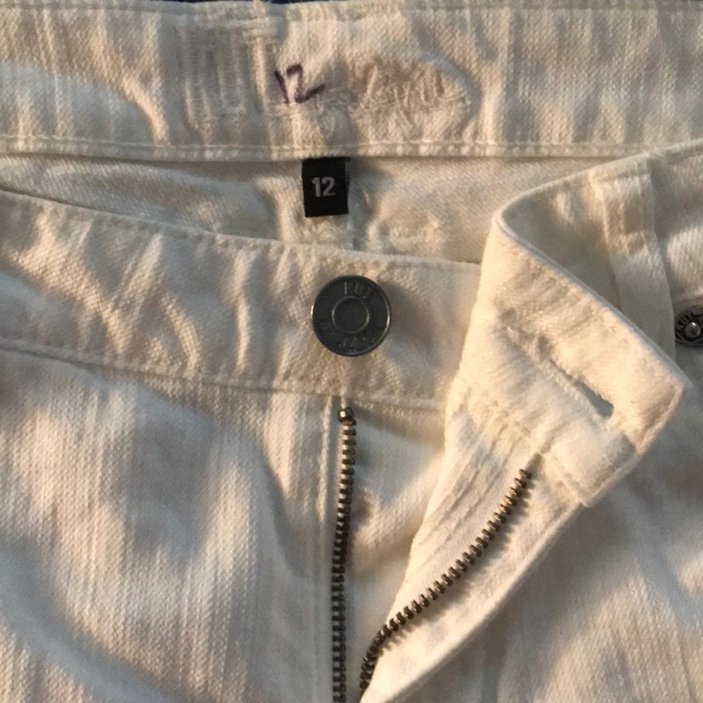 Kut from the Kloth white jeans